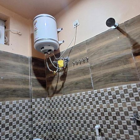 Shree Balaji Paying Guest House Варанасі Екстер'єр фото